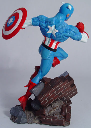 Captain America Statue