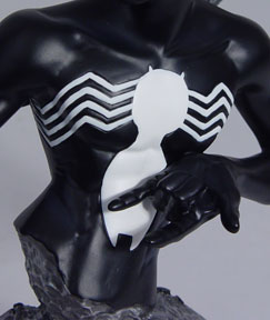 Symbiote Spider-Man Bust