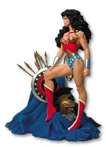 tb_dcd_wonderwomanstatue.jpg - 11382 Bytes