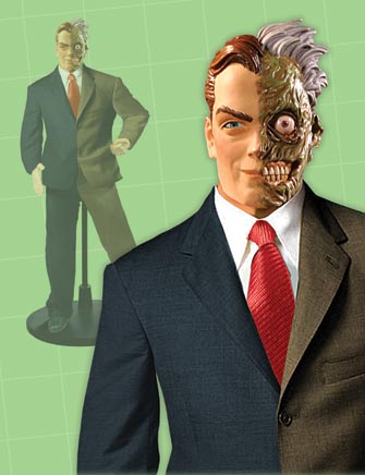 TWO-FACE 13-inch DELUXE COLLECTOR FIGURE