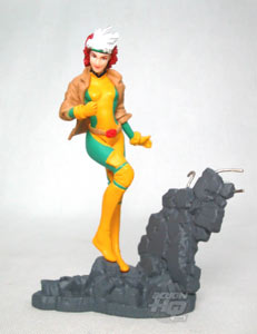 Spiderman vs X-Men Capsule Figures