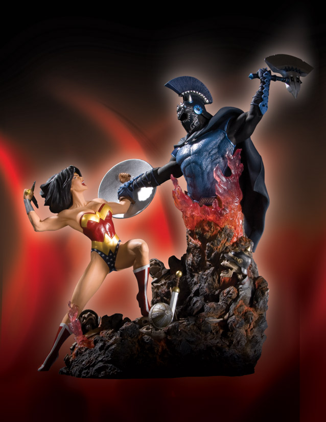 WONDER WOMAN VS. ARES STATUE