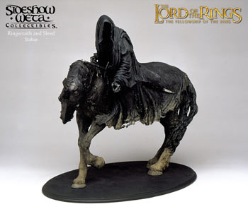 LOTR Ringwraith & Steed Statue