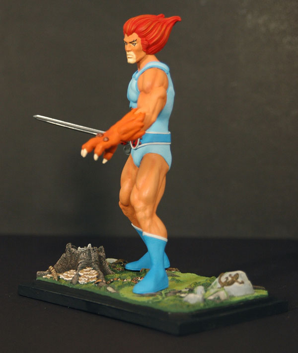 thundercats lion-o statue