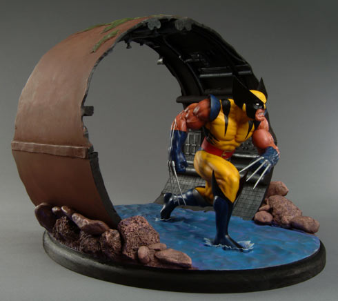 wolverine statue