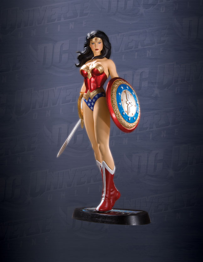 DC UNIVERSE ONLINE STATUE: WONDER WOMAN