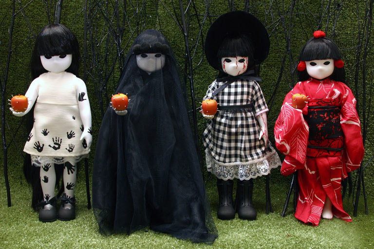 Series 3 Little Apple Dolls