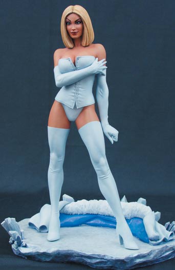 PREMIER COLLECTION: RETRO WHITE QUEEN STATUE