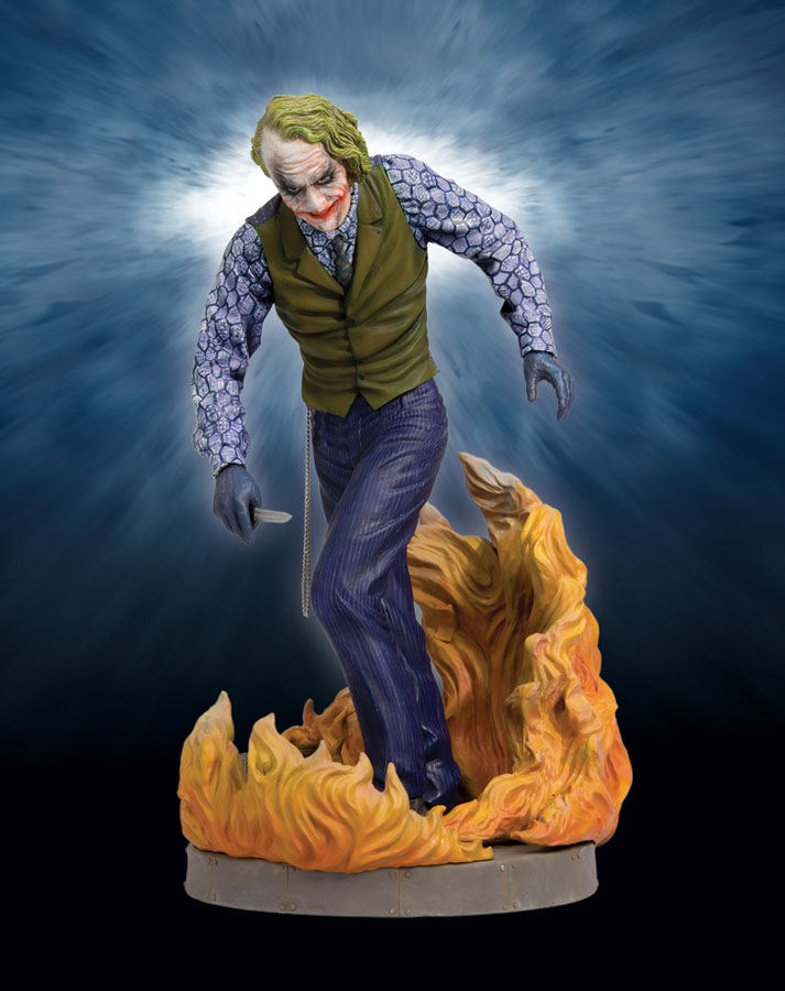 THE DARK KNIGHT: THE JOKER VINYL STATUE BY KOTOBUKIYA