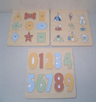 play wonder puzzle table
