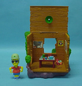 bart action figure and treehouse playset