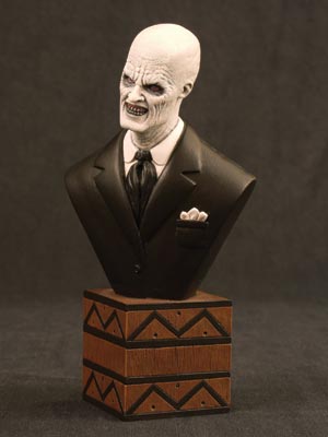 BUFFY THE VAMPIRE SLAYER: THE GENTLEMEN BUST