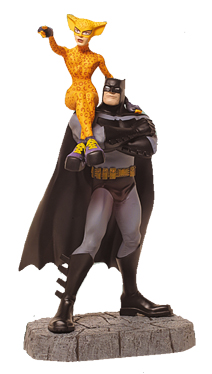 THE DARK KNIGHT STRIKES AGAIN STATUE