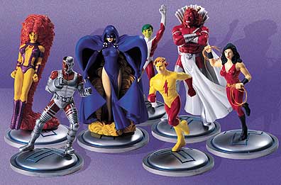 THE NEW TEEN TITANS PVC SET