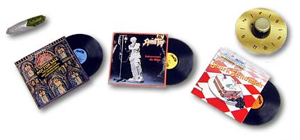st_spinaltap_acc_albums.jpg - 14348 Bytes