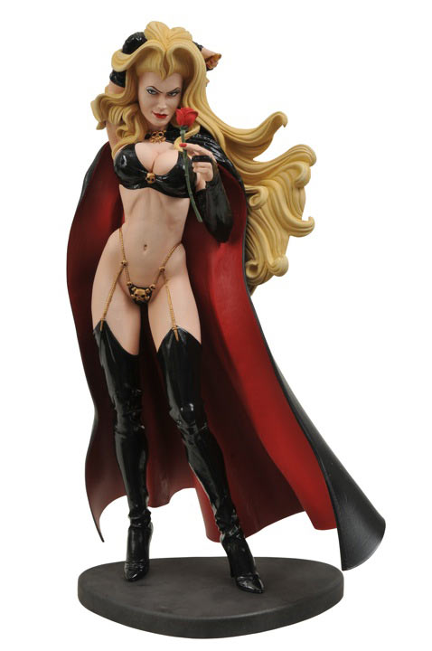 lady death statue