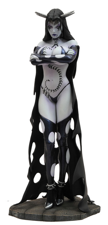 Femme Fatales Raven Hex Statue