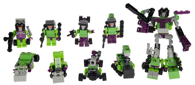 KRE-O TRANSFORMERS Micro Changer Combiner Constructicon Devastator