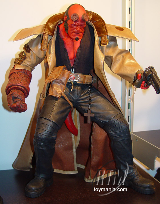 tf04mezco42.jpg
