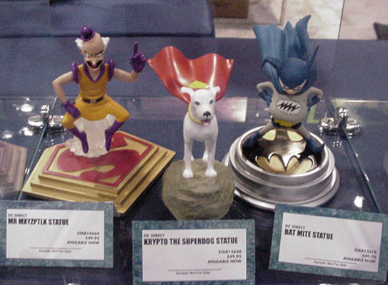 diamond comics booth at the 2002 Wizard World Chicago