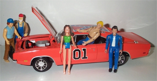 Loose General Lee with Mego figures