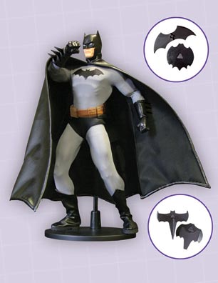 Batman 13-inch Deluxe Collector Figure