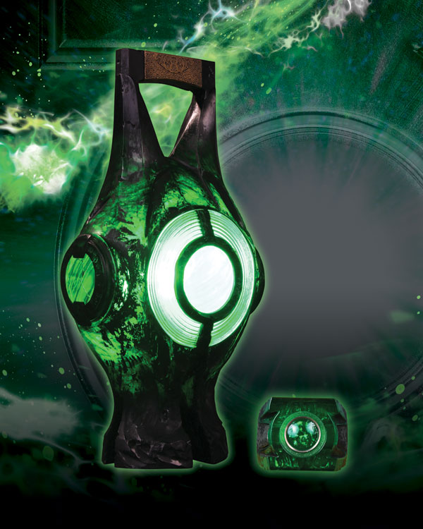 GREEN LANTERN (MOVIE): GREEN LANTERN POWER BATTERY PROP REPLICA