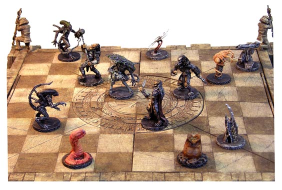 Aliens vs Predators chess set