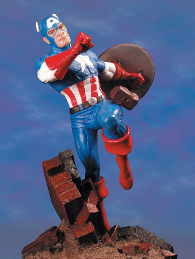 Avengers: Captain America Statue