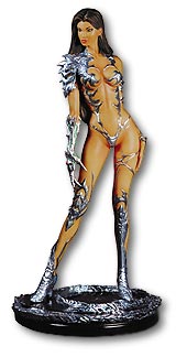 moore_witchblade2_statue.jpg - 11262 Bytes